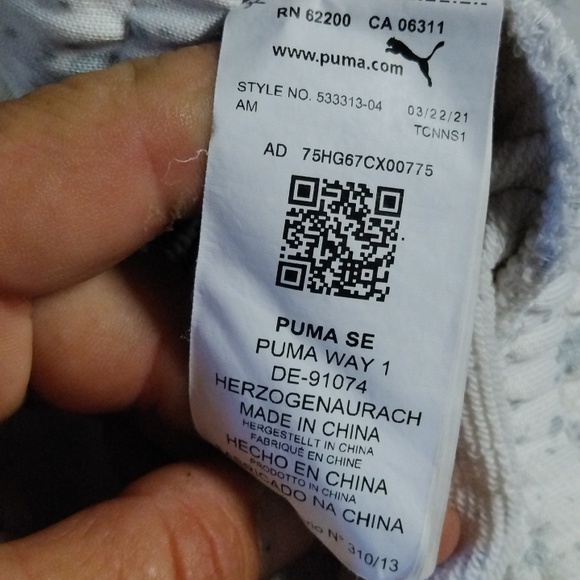 Puma joggers like No stains ,rips   size large - Picture 4 of 5